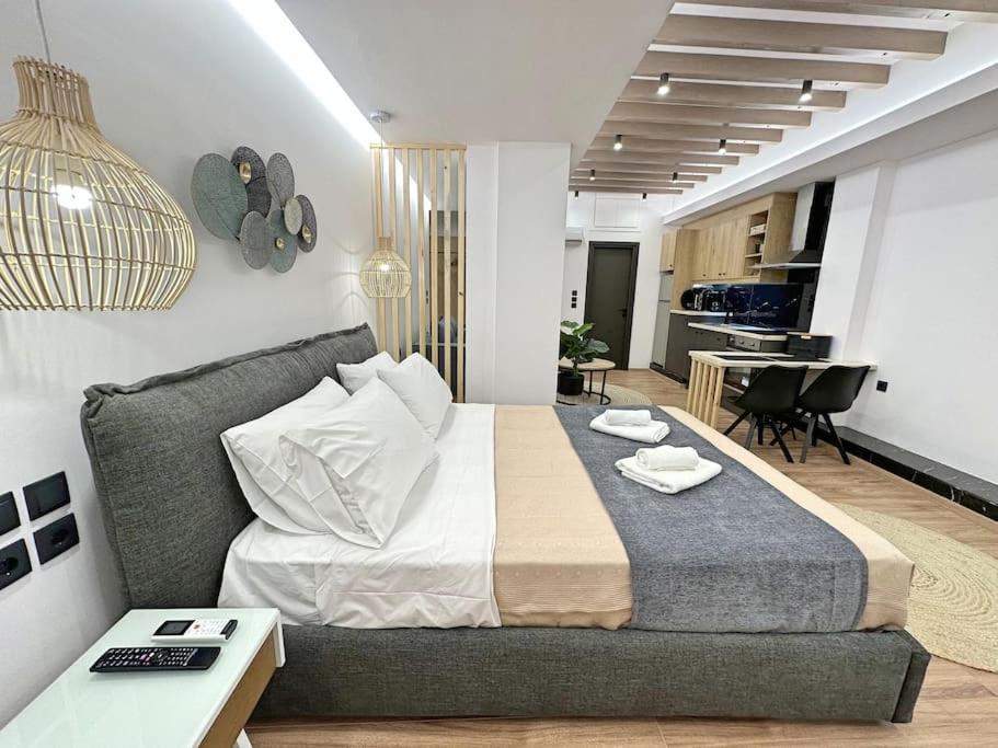 Oasis Luxury Apartments Erétria Zewnętrze zdjęcie